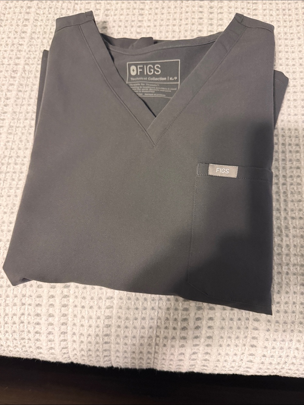 Figs V-Neck Medical Scrub Top in Charcoal